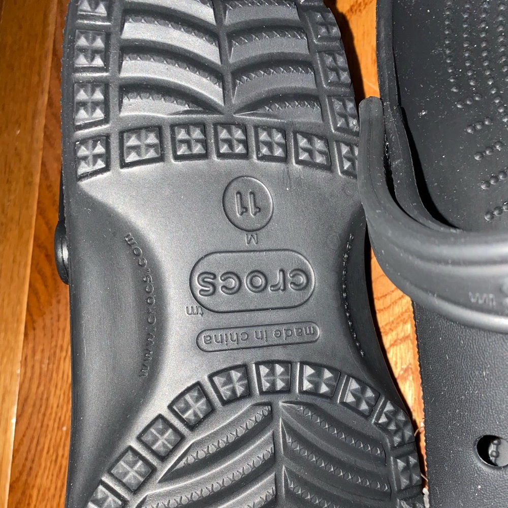 Crocs - Picture 6 of 6